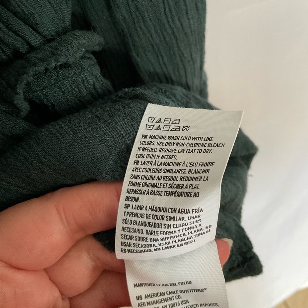 American Eagle Smocked V-neck Button Front Top Forest Green Boho XL - Picture 7 of 7